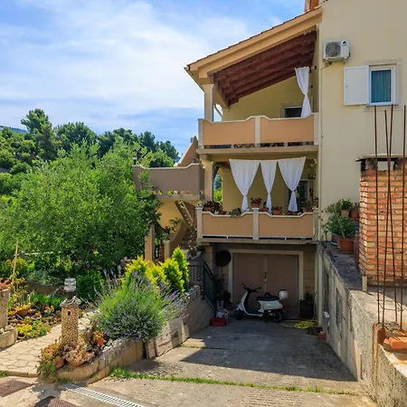 Tatjana Apartment Banjol